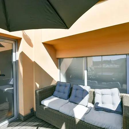 Apartment Luxury Penthouse With Sauna, Terrace, 250m2, 5bdrm, 3bthrm Prag